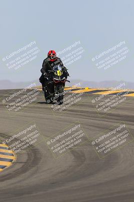 media/Sep-30-2023-SoCal Trackdays (Sat) [[636657bffb]]/Turns 9 and 10 (1010am)/
